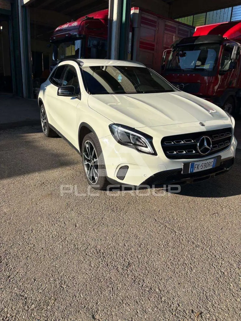 2017 Mercedes Benz GLA 200