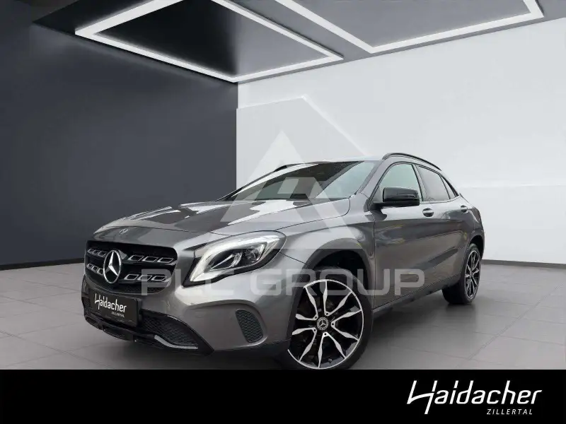 2017 Mercedes Benz GLA 200