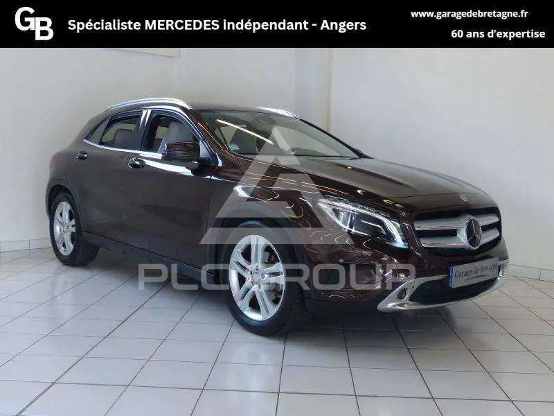 2017 Mercedes Benz GLA 200