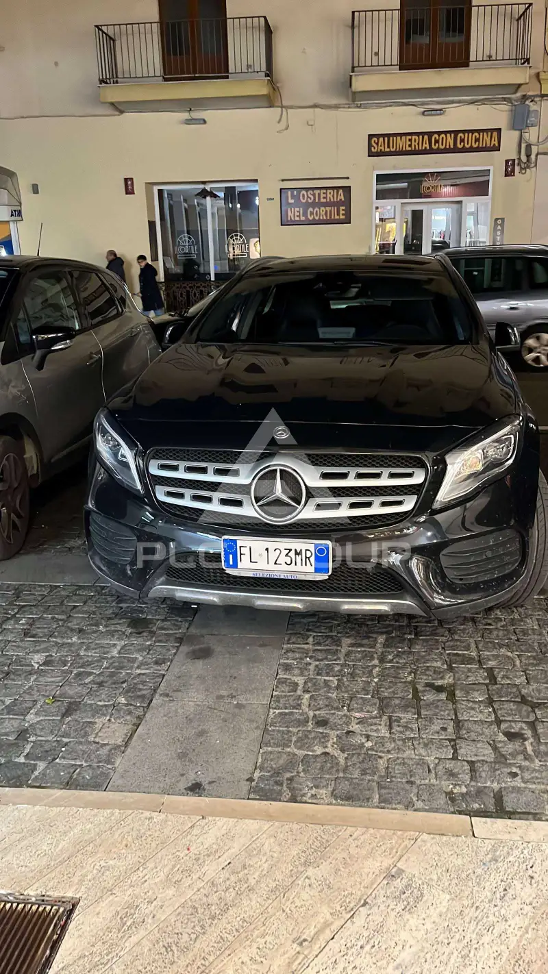 2017 Mercedes Benz GLA 200