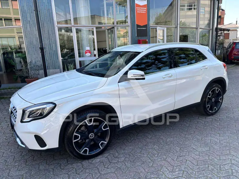 2017 Mercedes Benz GLA 220