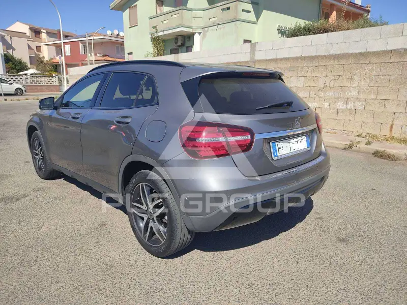 2017 Mercedes Benz GLA 220