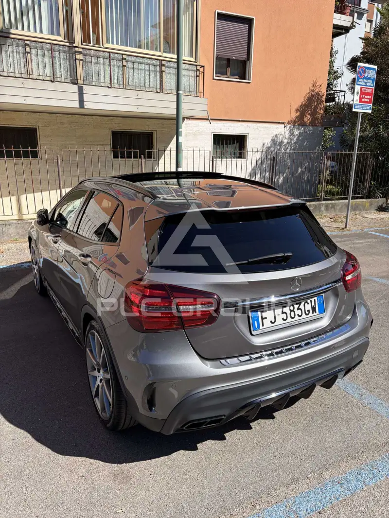 2017 Mercedes Benz GLA 220