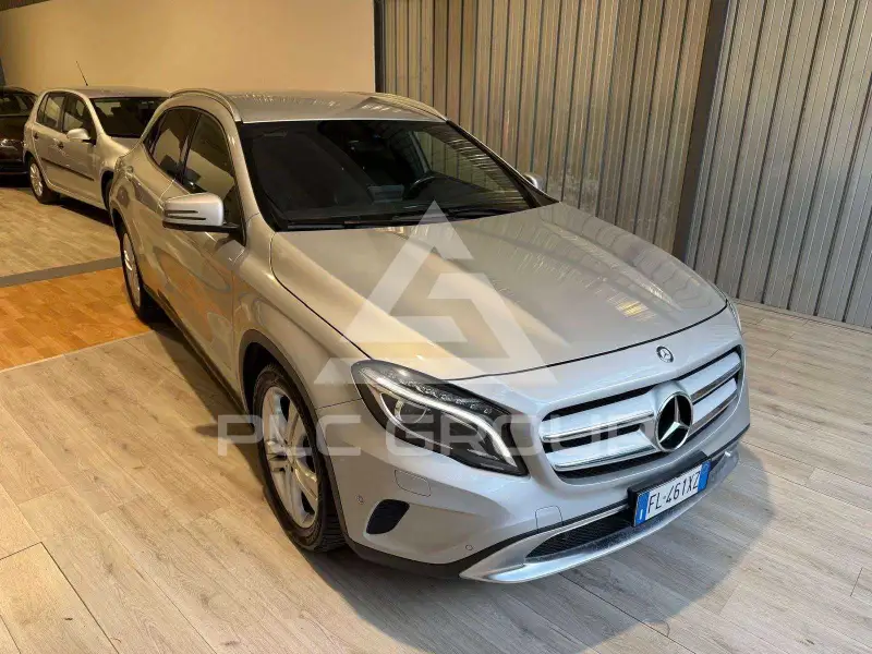 2017 Mercedes Benz GLA 220