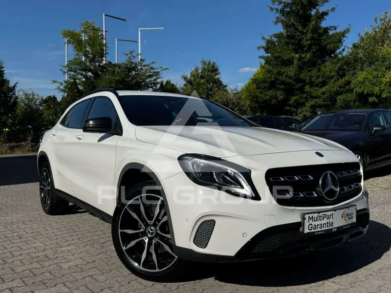 2017 Mercedes Benz GLA 220