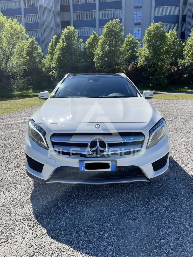 2017 Mercedes Benz GLA 220