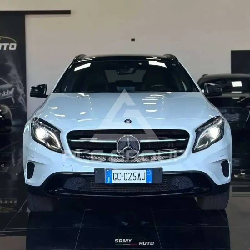2017 Mercedes Benz GLA 220