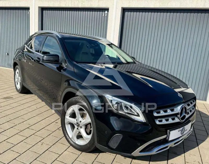 2017 Mercedes Benz GLA 220