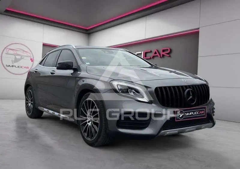 2017 Mercedes Benz GLA 220