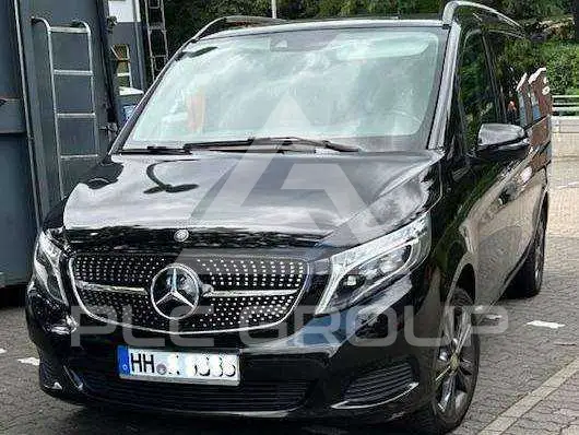 2017 Mercedes Benz V 220