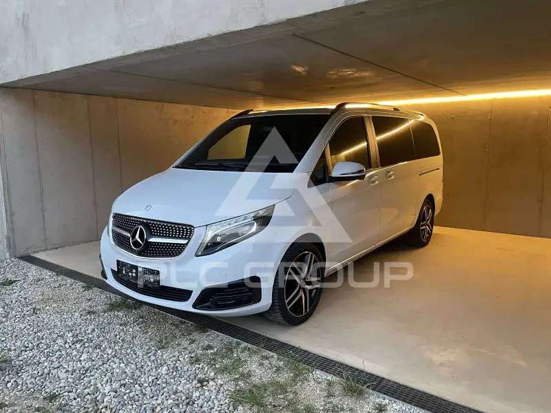 2017 Mercedes Benz V 220