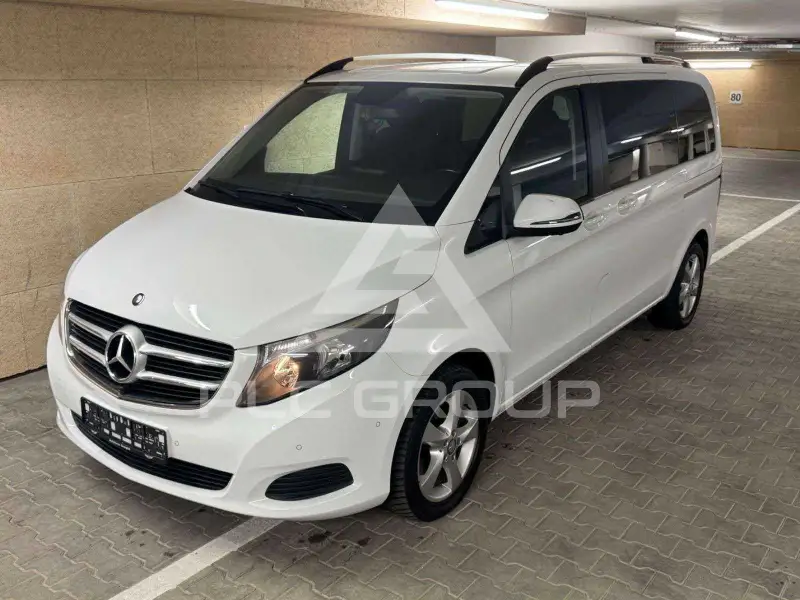 2017 Mercedes Benz V 220