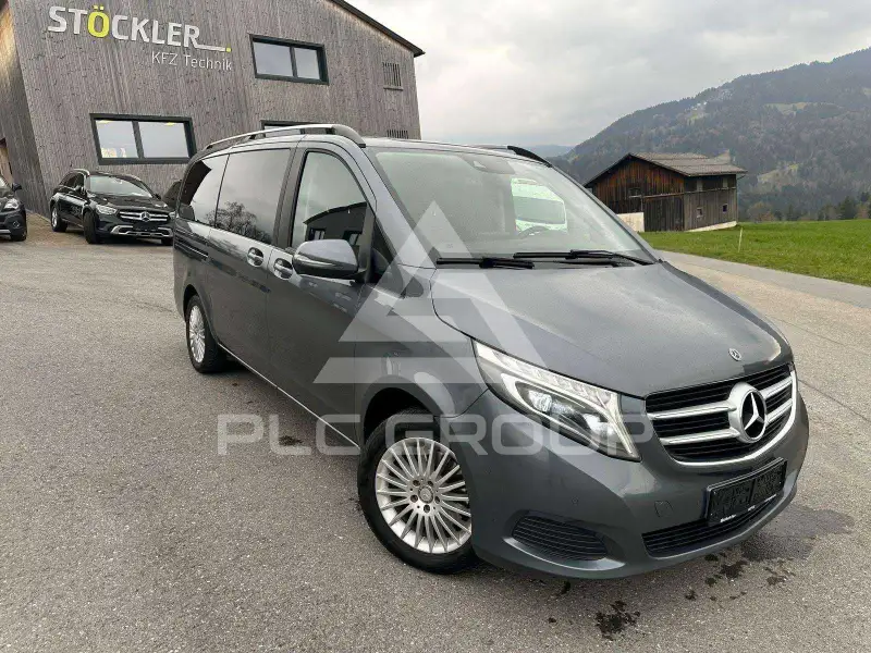 2017 Mercedes Benz V 220