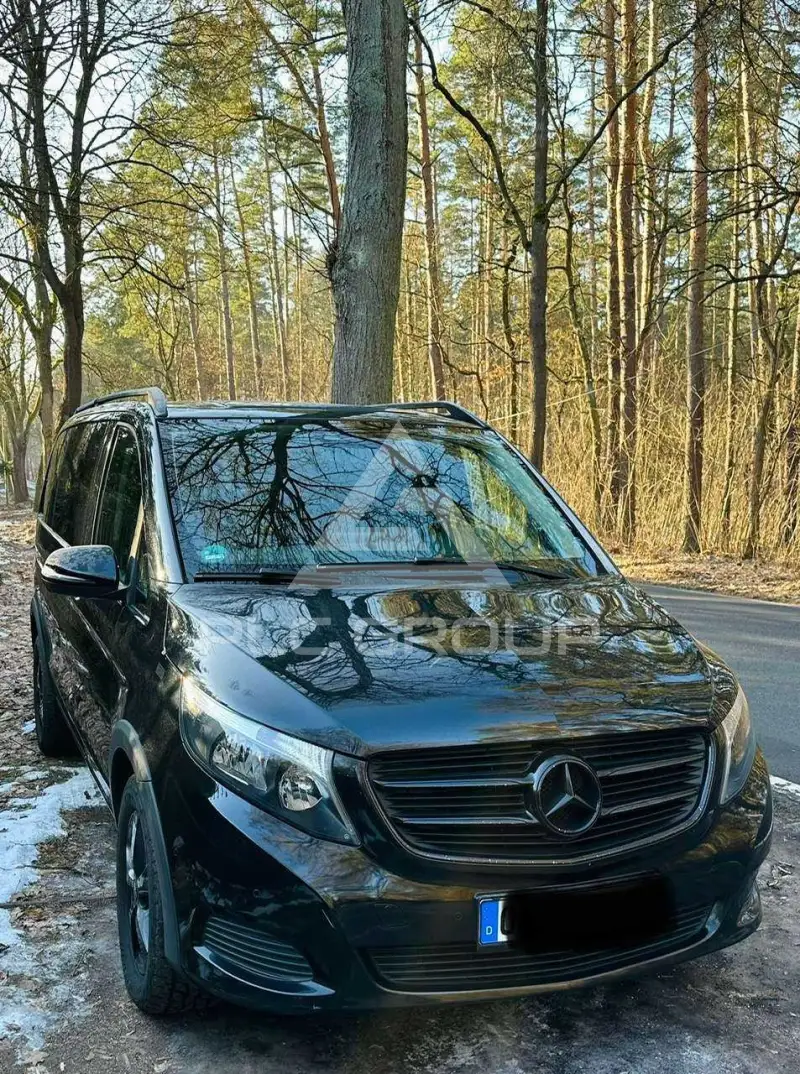 2017 Mercedes Benz V 220