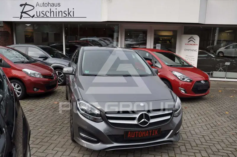 2017 Mercedes Benz B 180