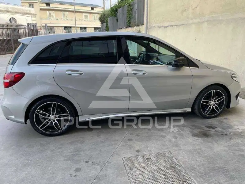 2017 Mercedes Benz B 180