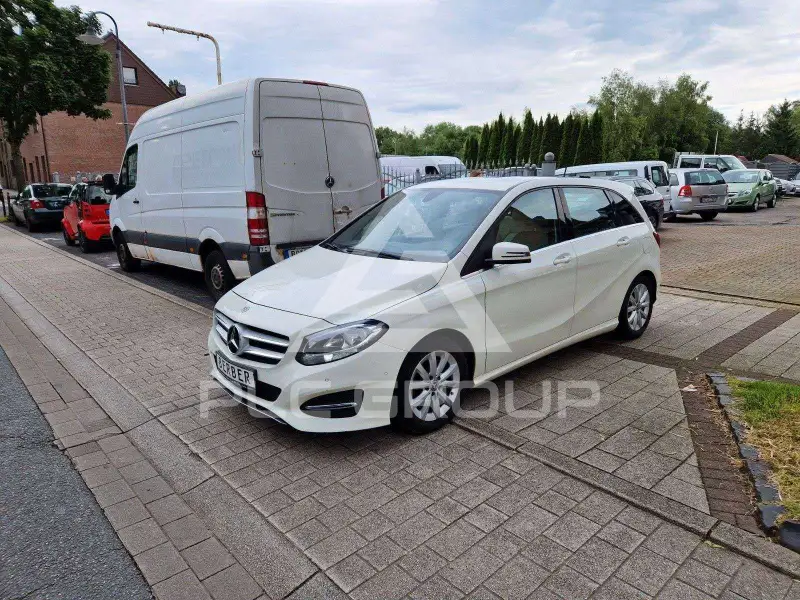 2017 Mercedes Benz B 180
