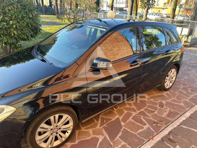 2017 Mercedes Benz B 180