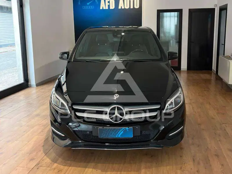 2017 Mercedes Benz B 180
