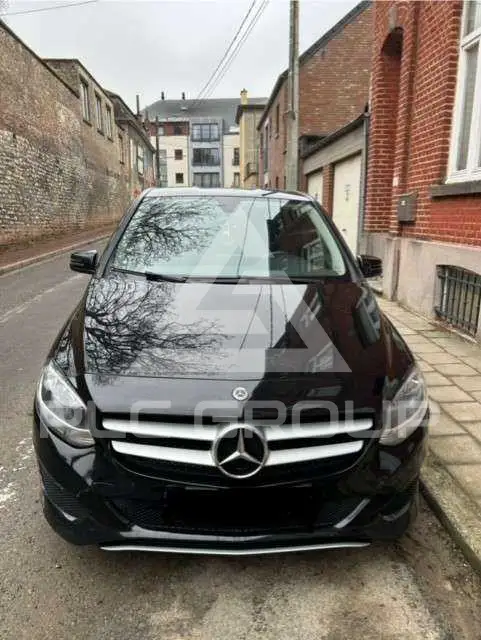 2017 Mercedes Benz B 180