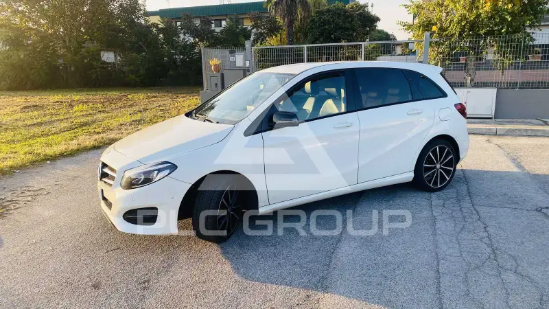 2017 Mercedes Benz B 180