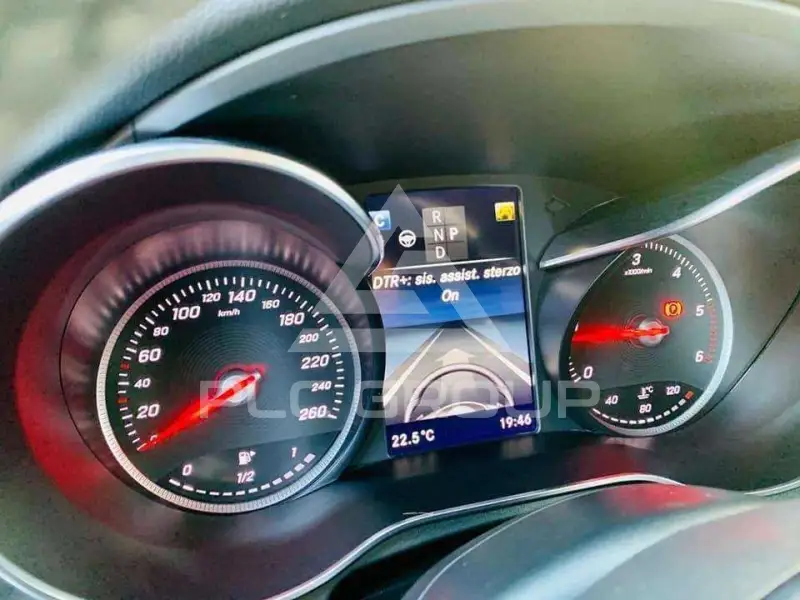 2017 Mercedes Benz GLC 220
