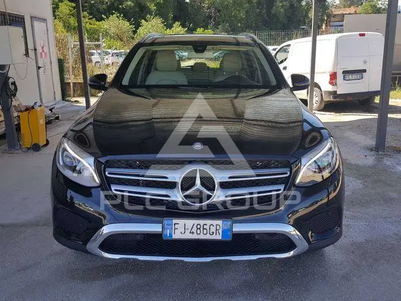 2017 Mercedes Benz GLC 220