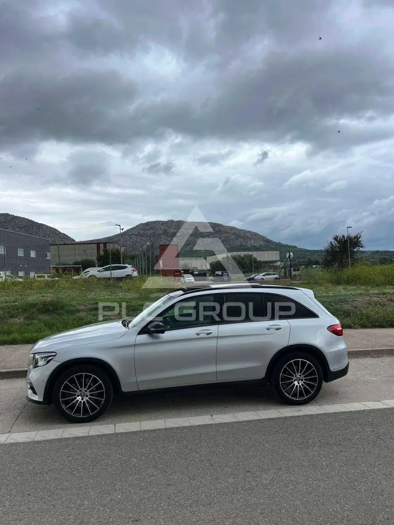 2017 Mercedes Benz GLC 220