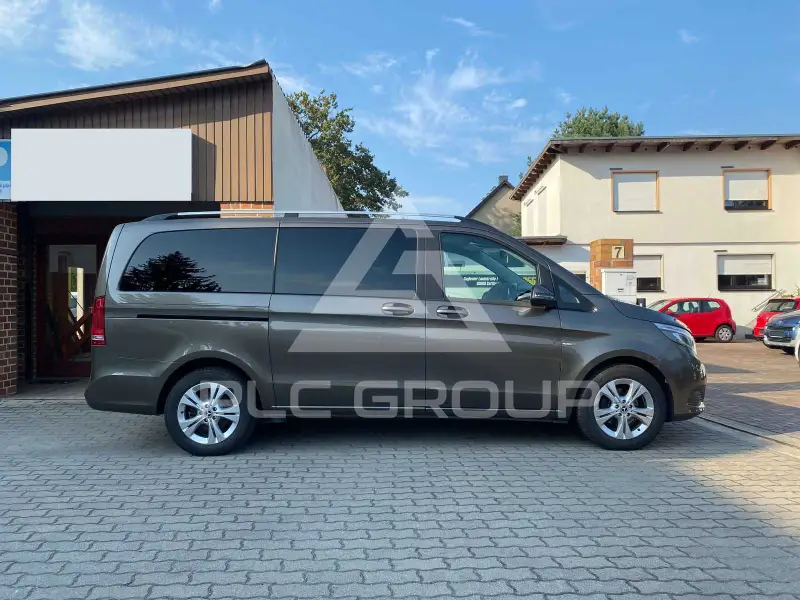 2017 Mercedes Benz V 200