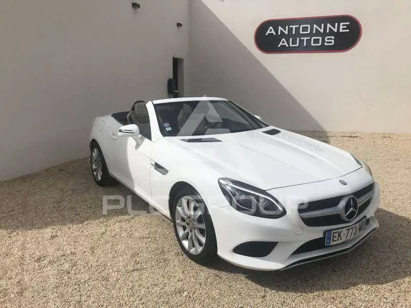 2017 Mercedes Benz SLC 180