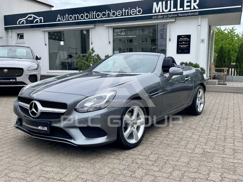 2017 Mercedes Benz SLC 180