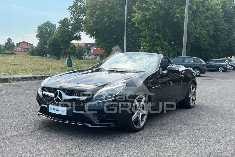 2017 Mercedes Benz SLC 180