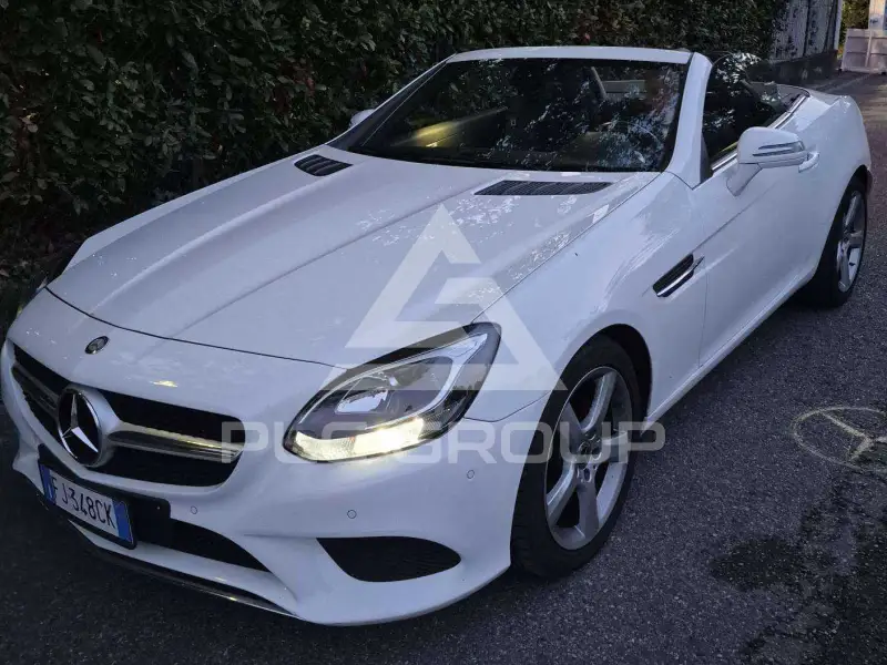 2017 Mercedes Benz SLC 180