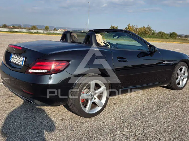 2017 Mercedes Benz SLC 250