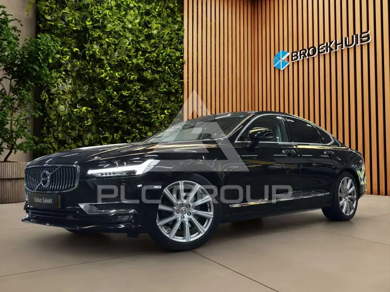 2017 Volvo S90
