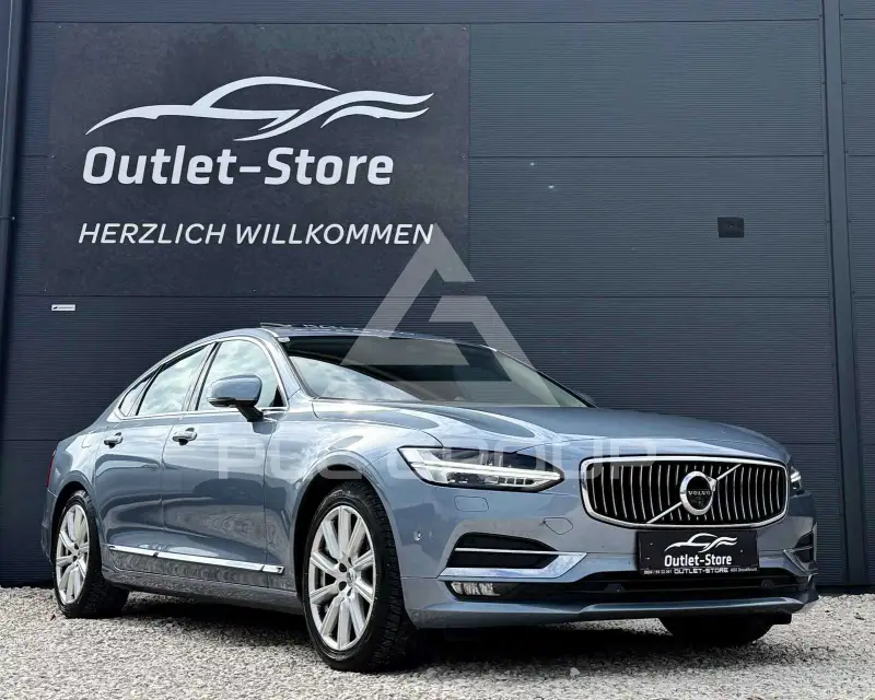 2017 Volvo S90