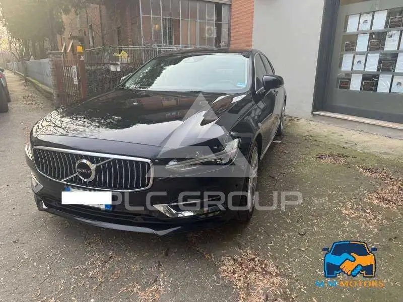 2017 Volvo S90
