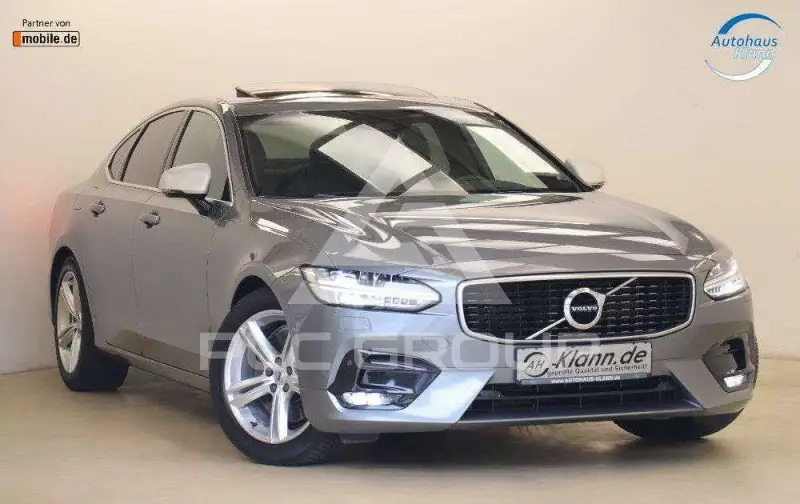 2017 Volvo S90