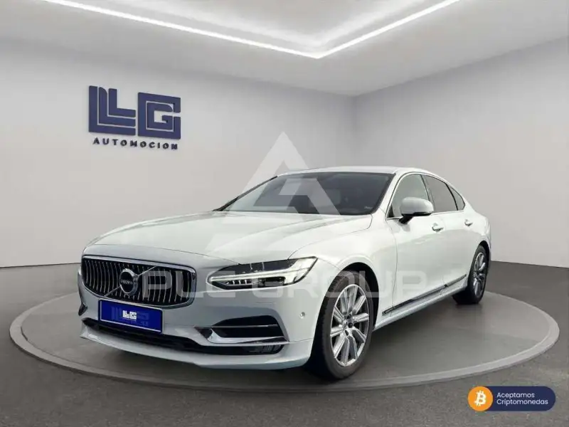 2017 Volvo S90