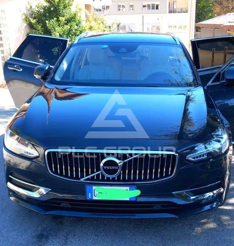 2017 Volvo V90