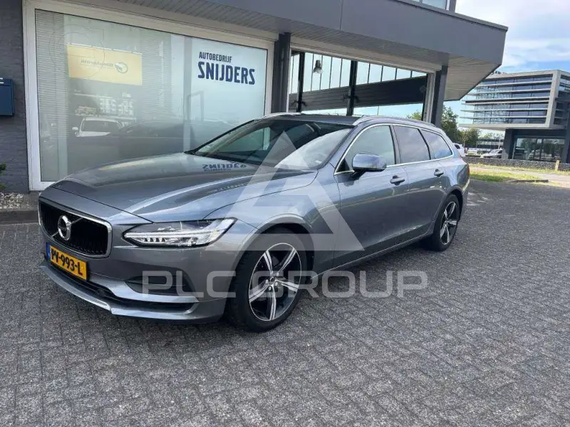 2017 Volvo V90
