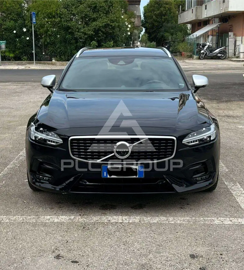 2017 Volvo V90