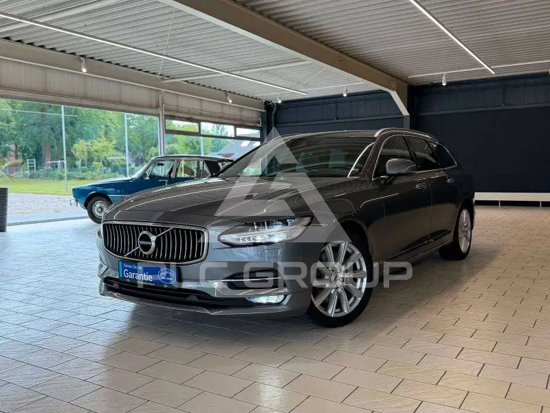 2017 Volvo V90