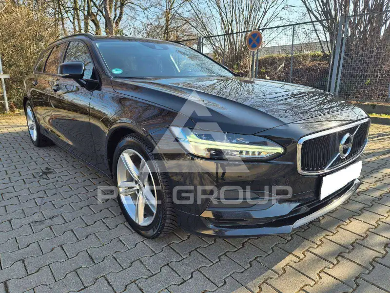 2017 Volvo V90
