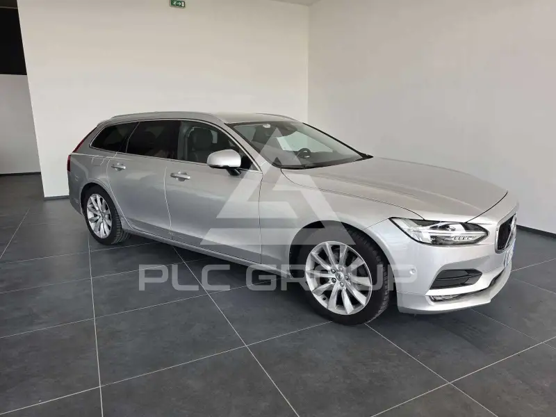2017 Volvo V90