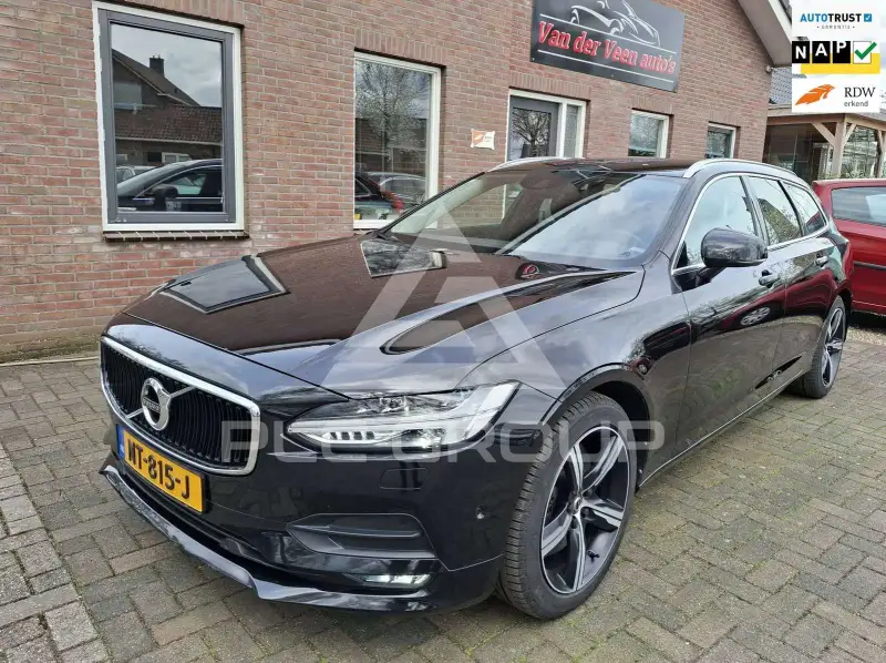 2017 Volvo V90