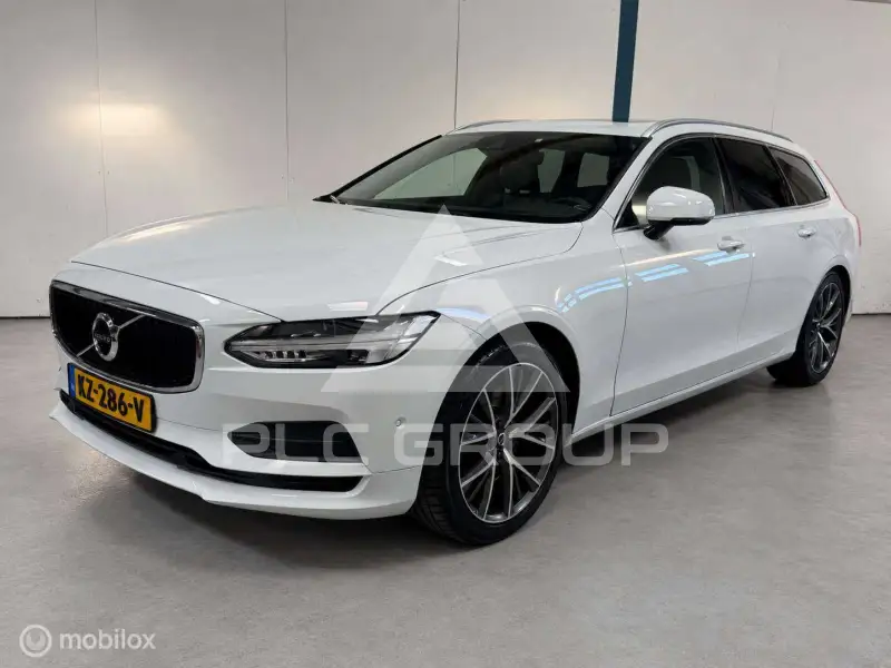 2017 Volvo V90