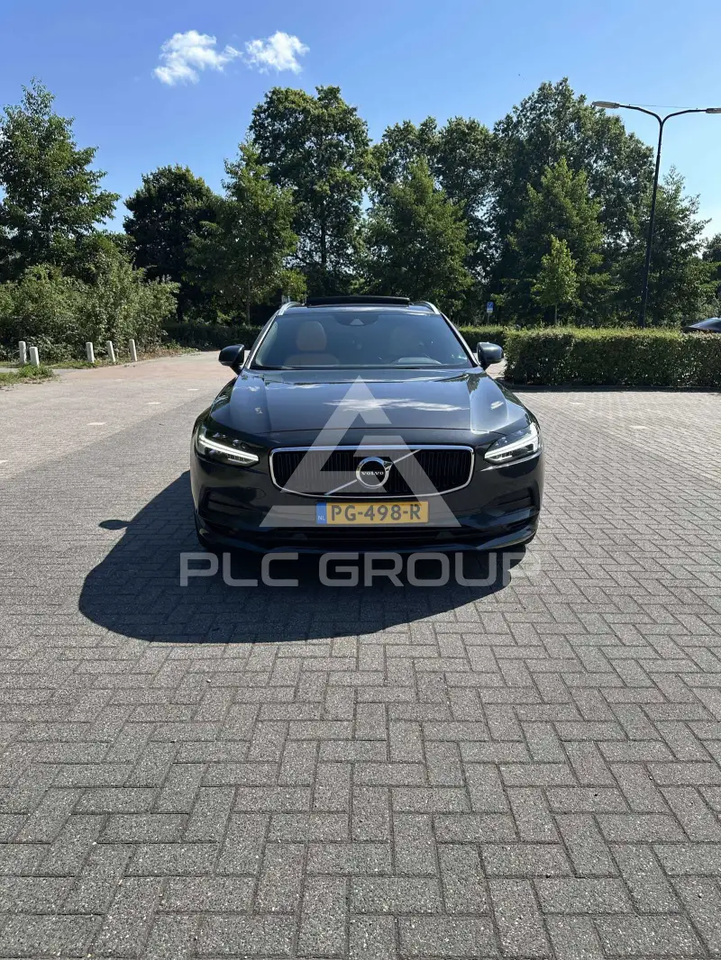 2017 Volvo V90
