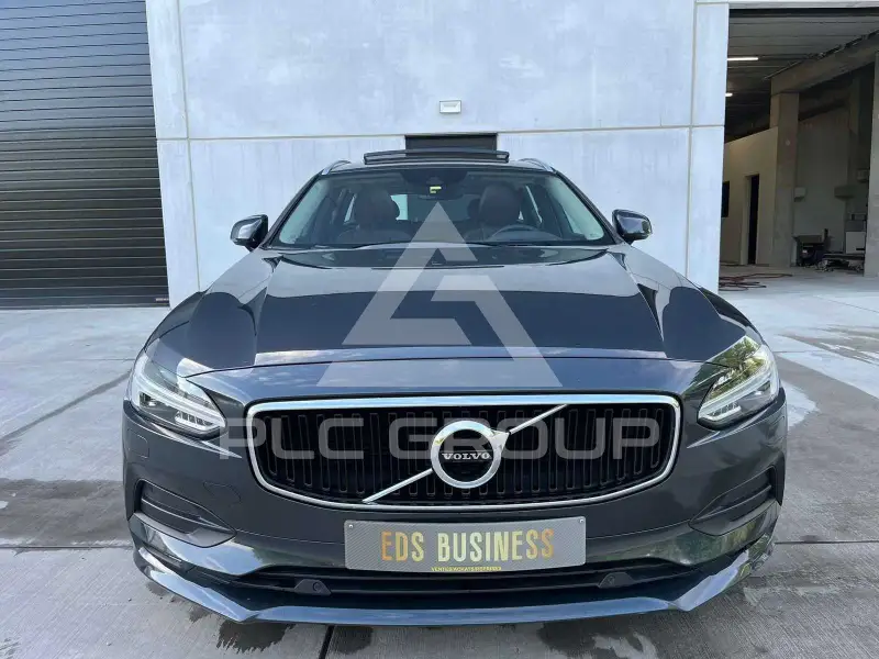 2017 Volvo V90