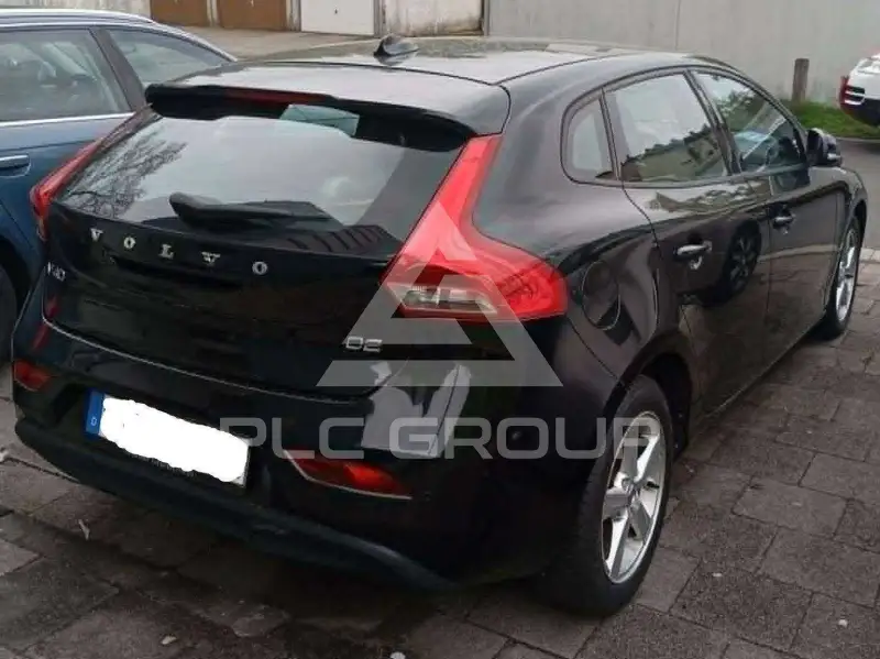 2017 Volvo V40